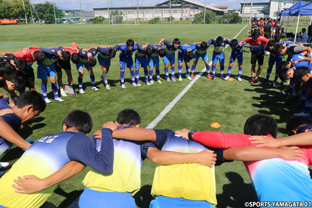 写真追加掲載 高円宮杯u 18サッカーリーグ18 プリンスリーグ東北第18節試合結果 Vs秋田商業高校 モンテディオ 山形アカデミー スポーツ山形21女子駅伝